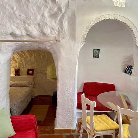 فيلا Casa Cueva Muntasal موناتْشيل المظهر الخارجي الصورة