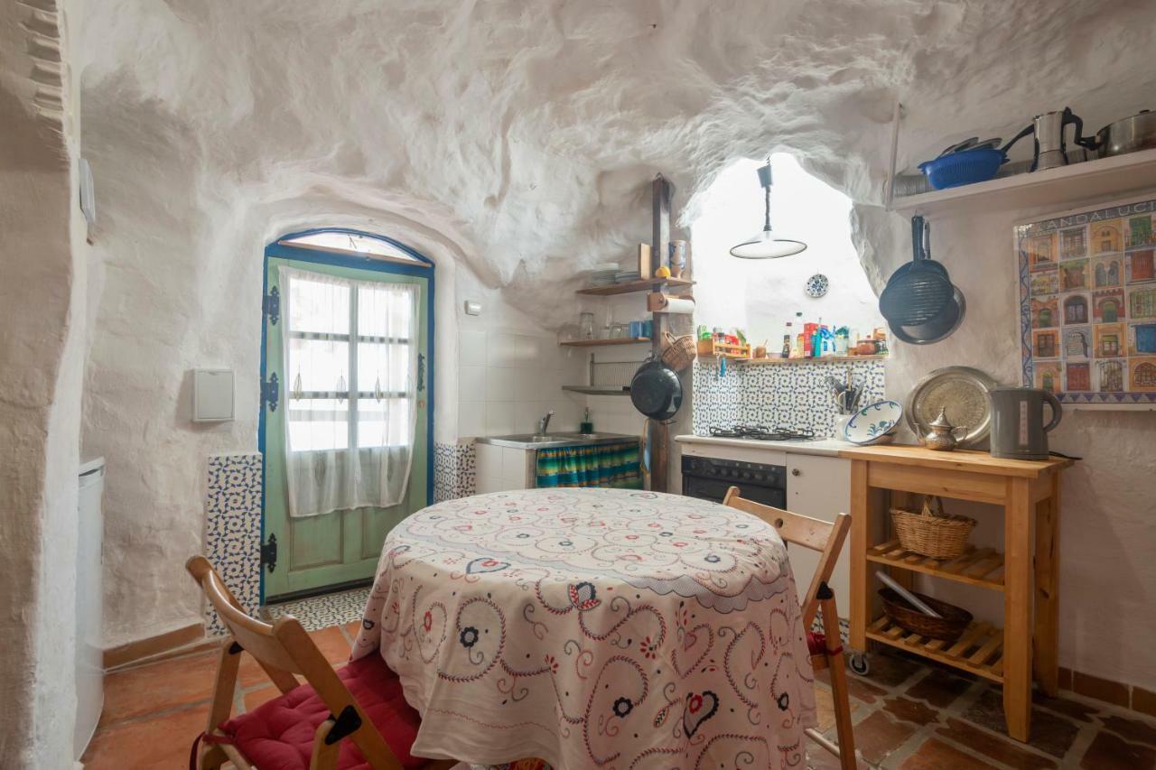 فيلا Casa Cueva Muntasal موناتْشيل المظهر الخارجي الصورة