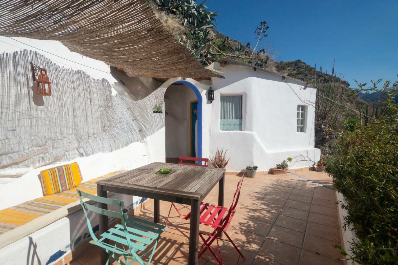 فيلا Casa Cueva Muntasal موناتْشيل المظهر الخارجي الصورة