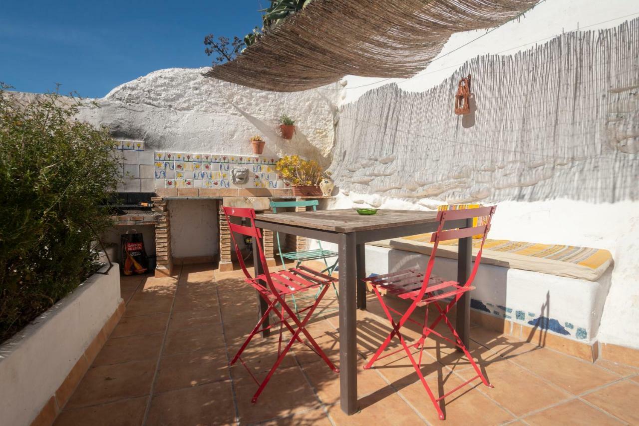 فيلا Casa Cueva Muntasal موناتْشيل المظهر الخارجي الصورة