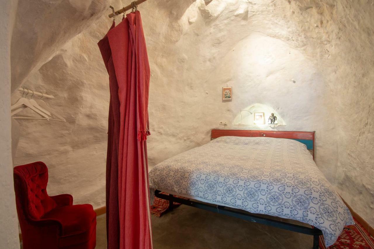 فيلا Casa Cueva Muntasal موناتْشيل المظهر الخارجي الصورة