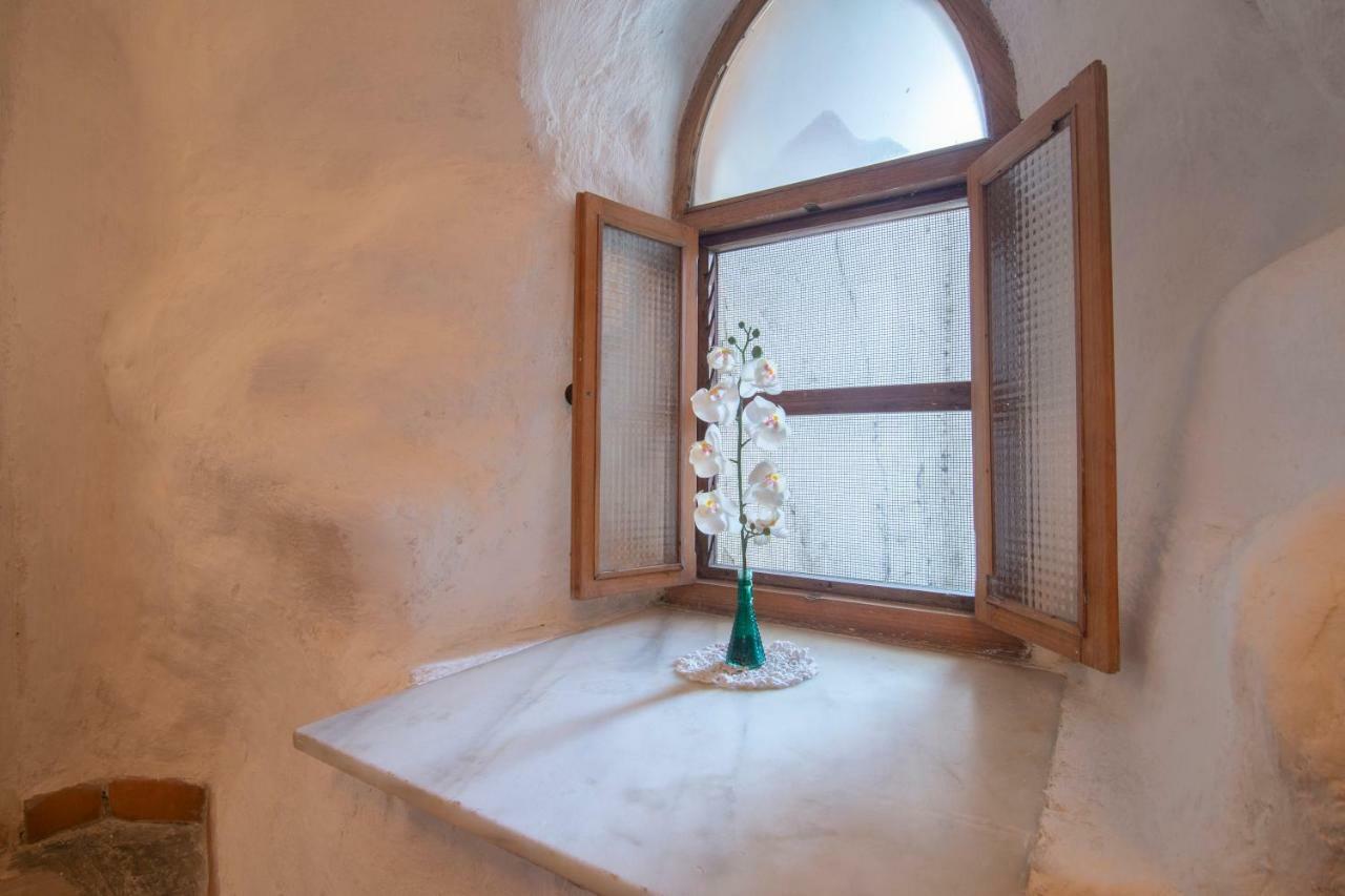 فيلا Casa Cueva Muntasal موناتْشيل المظهر الخارجي الصورة