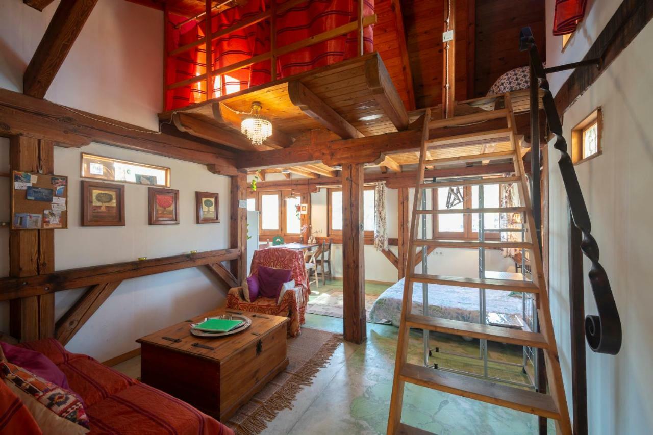 فيلا Casa Cueva Muntasal موناتْشيل المظهر الخارجي الصورة