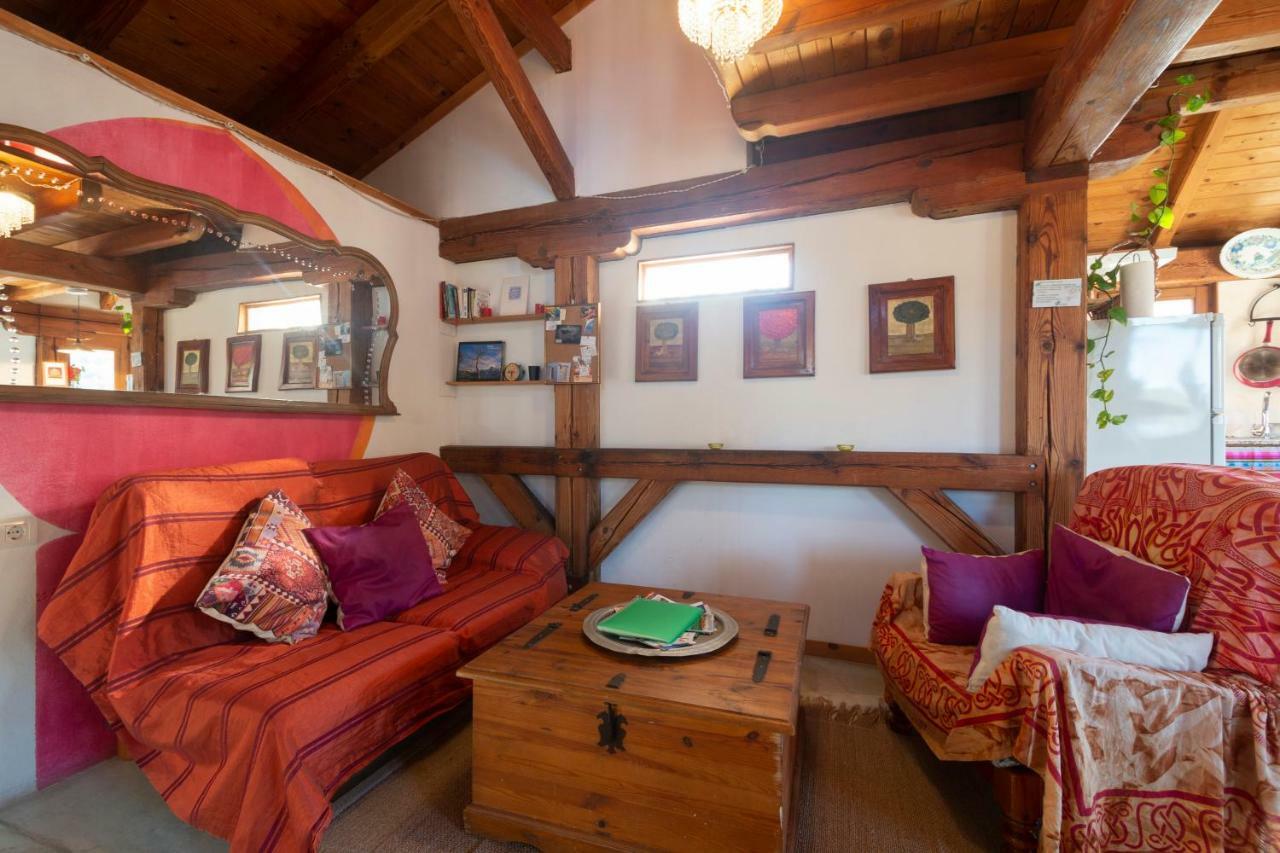 فيلا Casa Cueva Muntasal موناتْشيل المظهر الخارجي الصورة